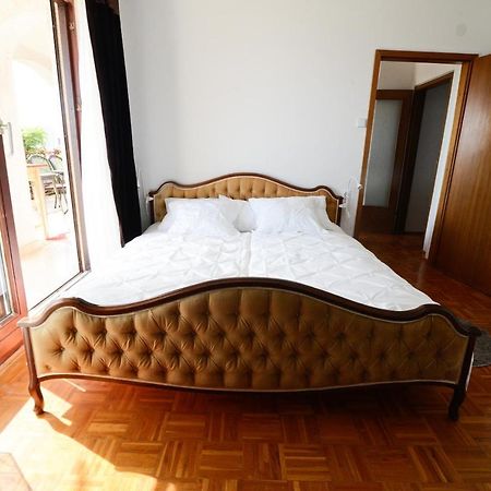 Apartment Glicinija Zadar Dış mekan fotoğraf